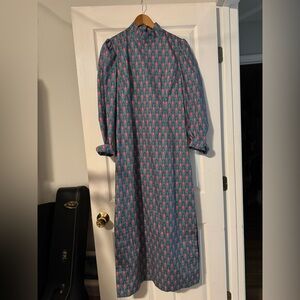 Chic Long Sleeve Floral Dress in Blue and Pink